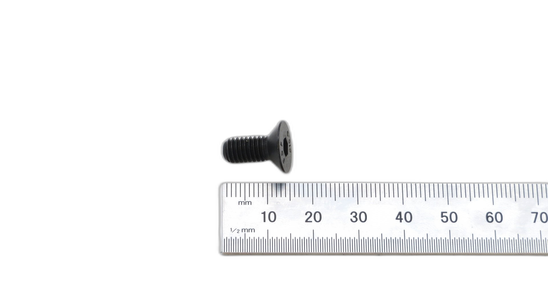 M6 x 1.0 x 14 fit bo G10