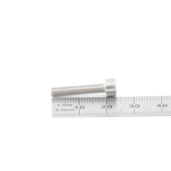 18-8 Stainless Steel Socket Head Screw, M4 x 0.7 mm Thread, 20 mm Long